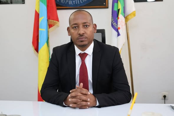 ከጠባቂነት ወደ ፐብሊክ ኢንተርፕርነርነት